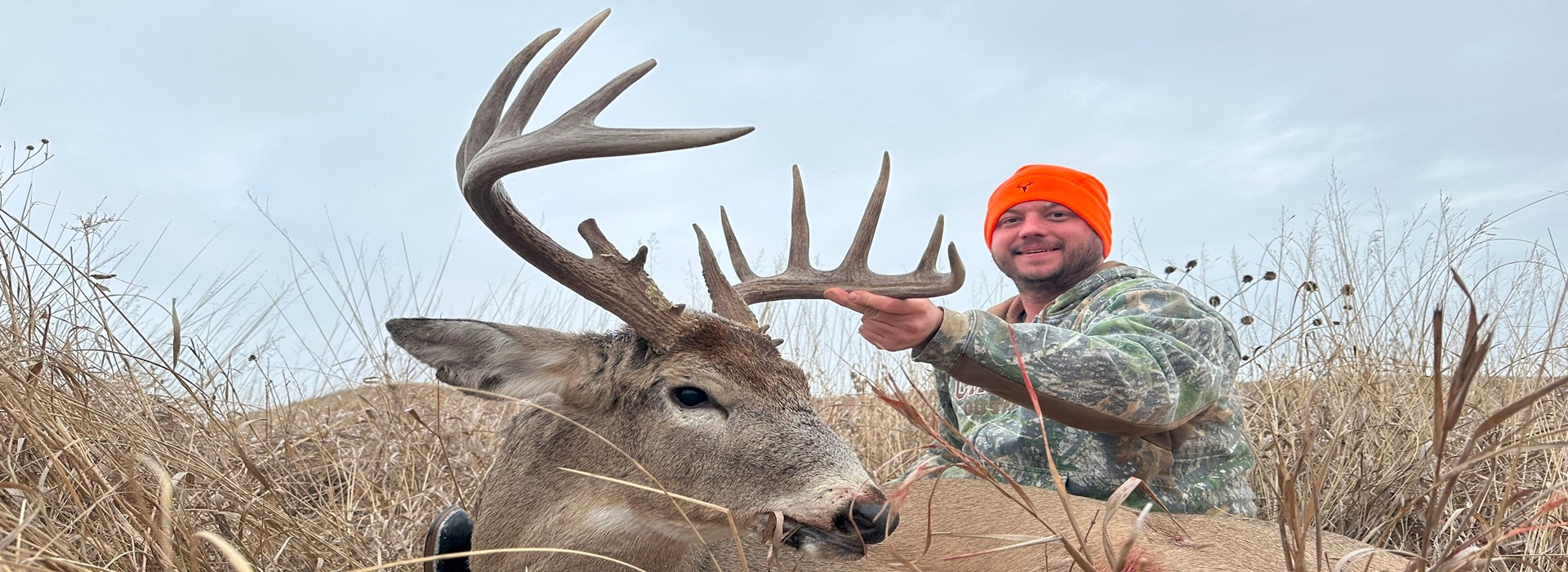 Deer Hunts Deer Hunts